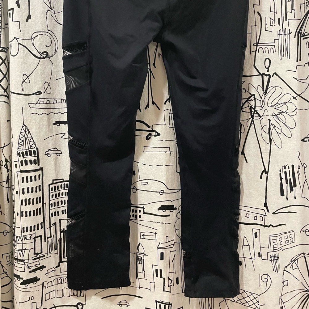 Avia Full Length Mesh & Lace Leg Cutout Insets Black Legging Sz XS / XCH 0-2 - Picture 13 of 14